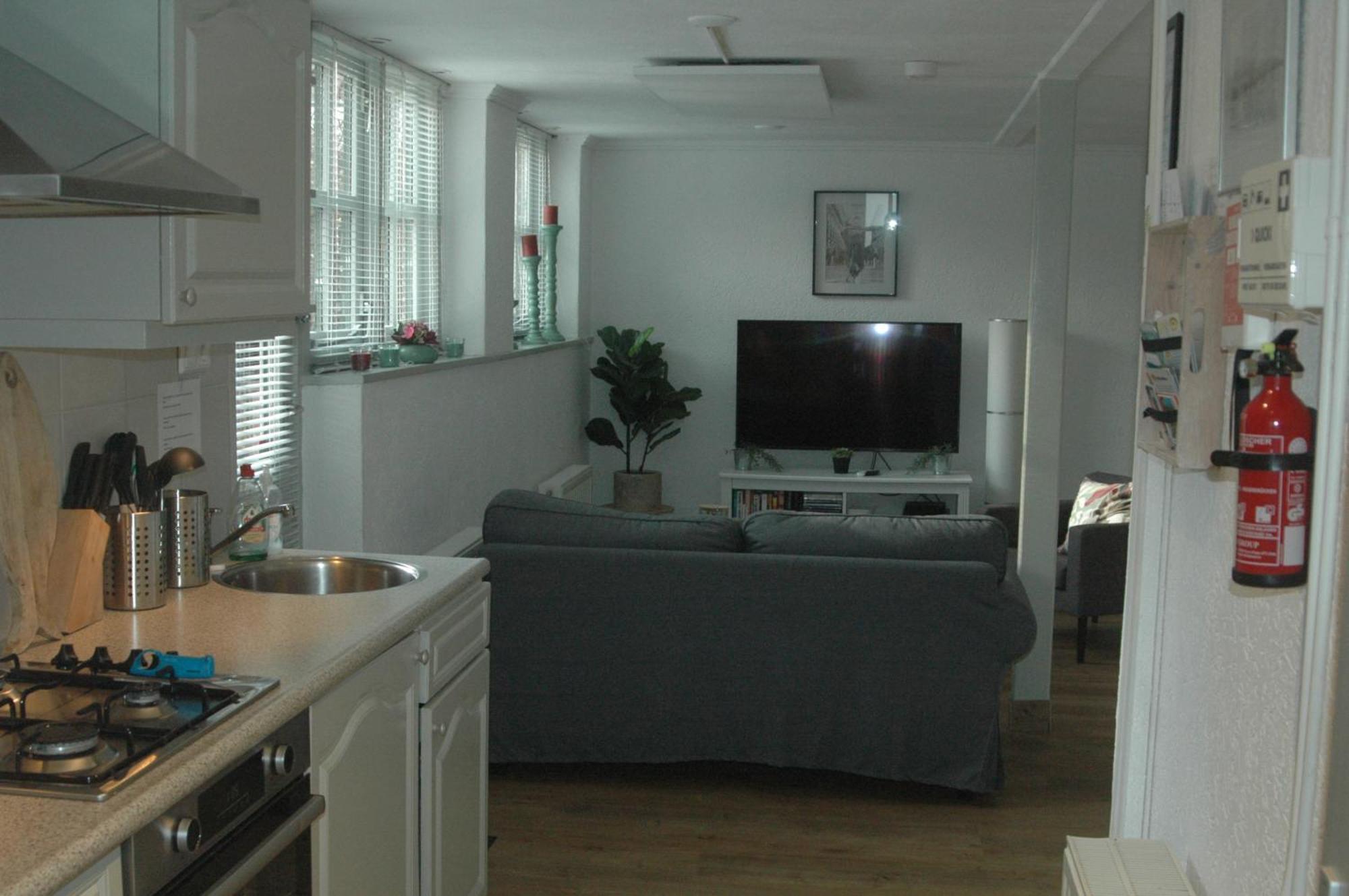 Bed & Breakfast De Vrijheid Ede Eksteriør billede